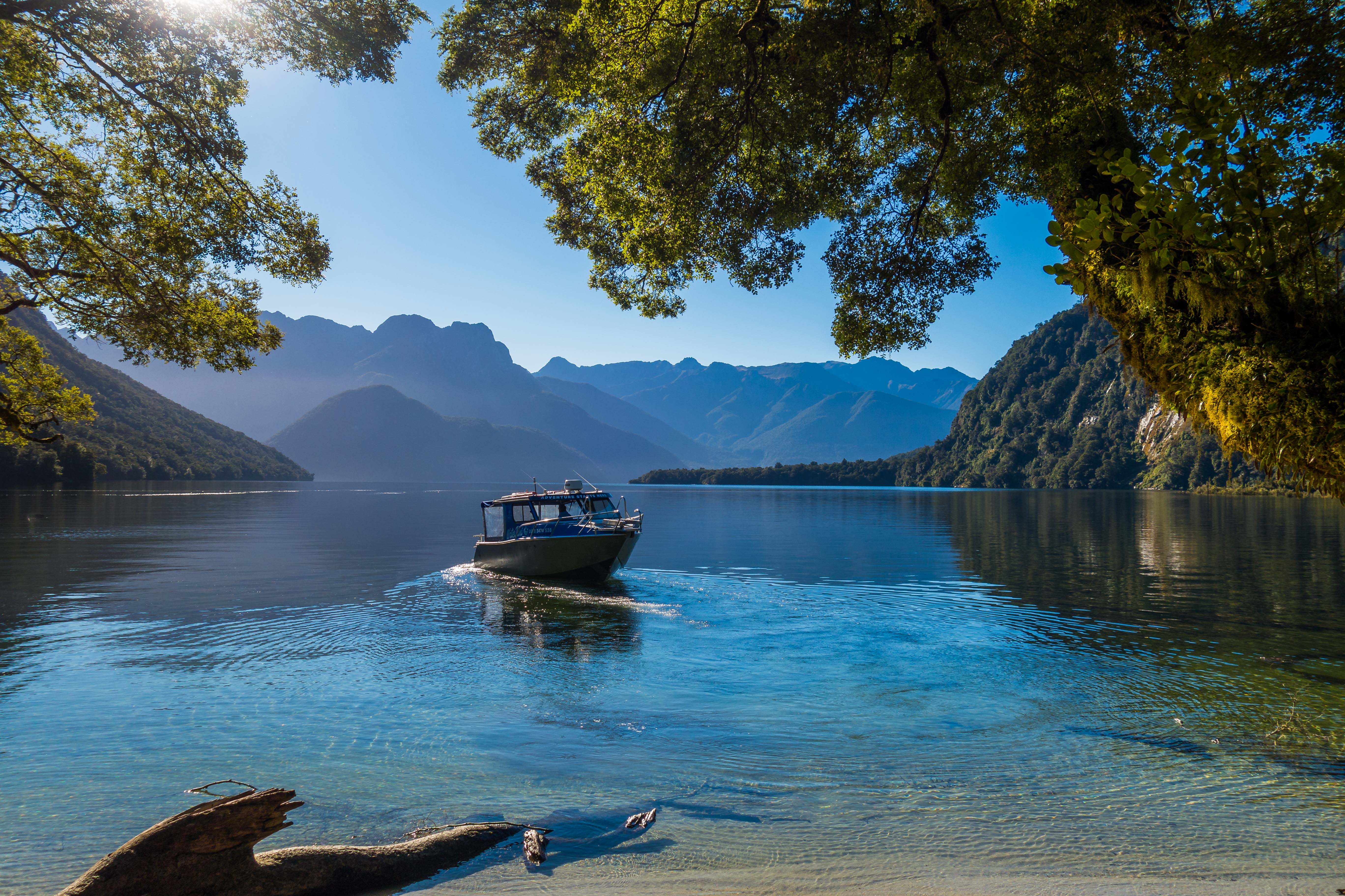 Milford Track Transport 
